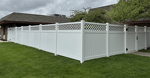 Vinyl lattice fence